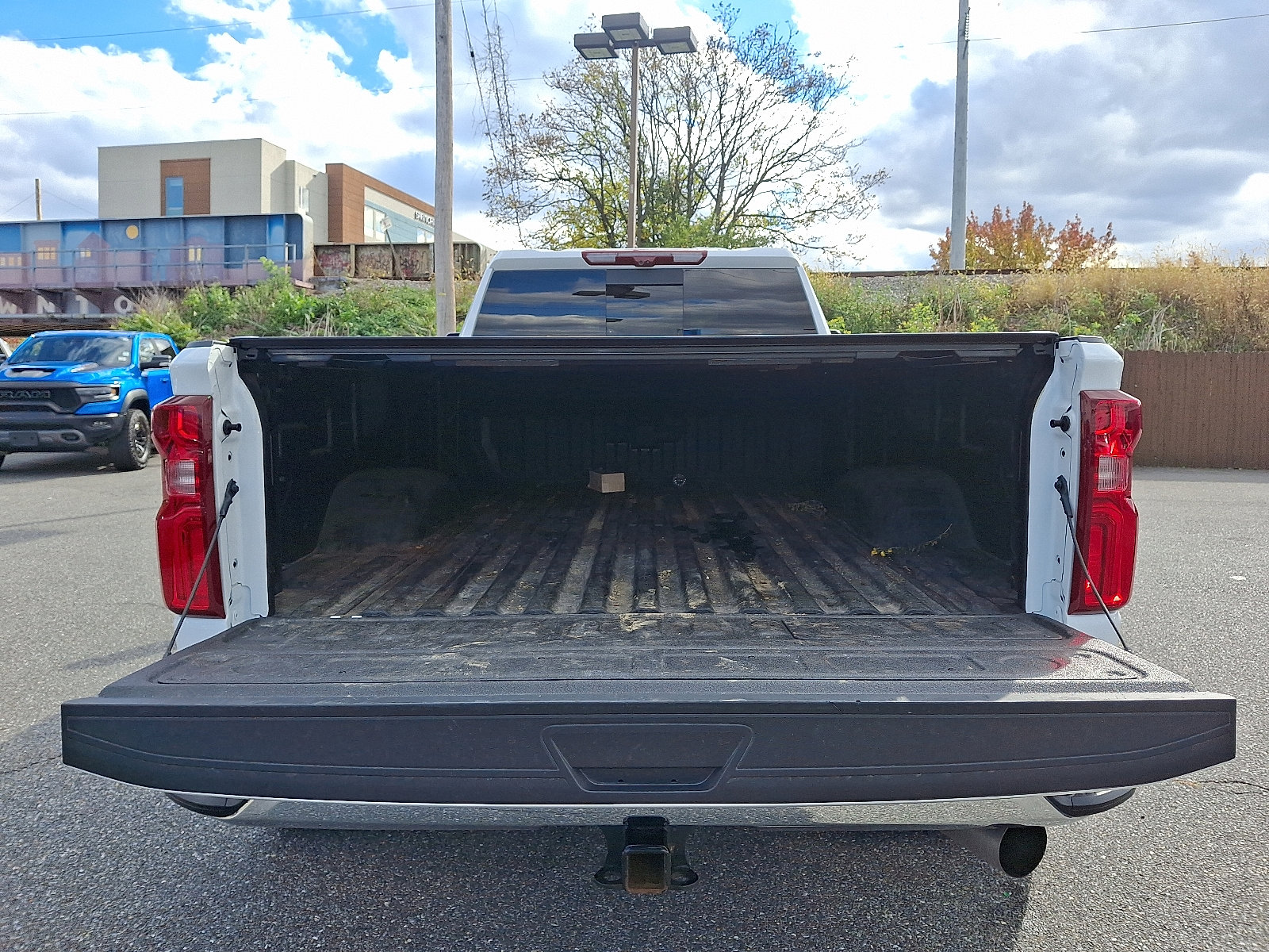 Certified 2023 Chevrolet Silverado 3500 LTZ w/ LTZ Plus Package image 29