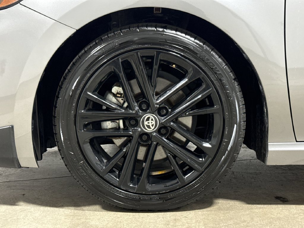 Used 2025 Toyota Camry SE FWD image 26