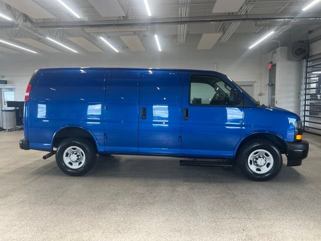 Certified 2019 Chevrolet Express 2500 w/ Communications Package RWD image 4