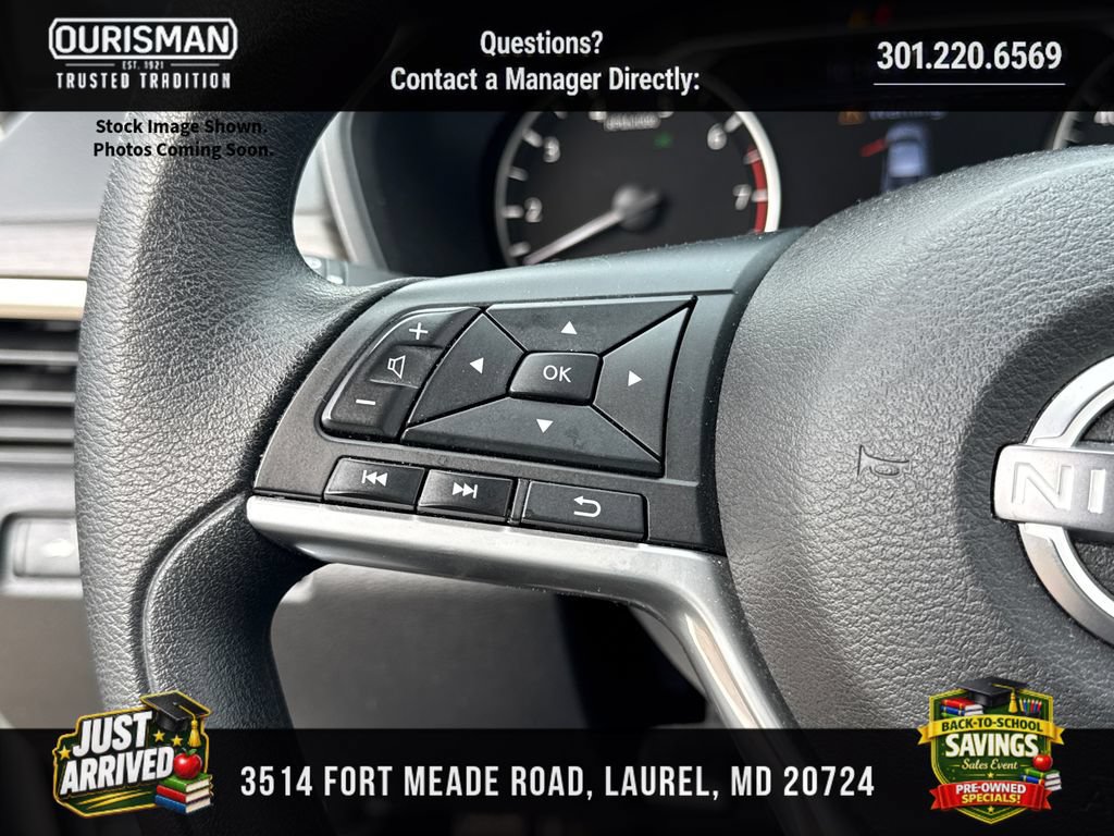 Used 2025 Nissan Altima 2.5 SV FWD image 21