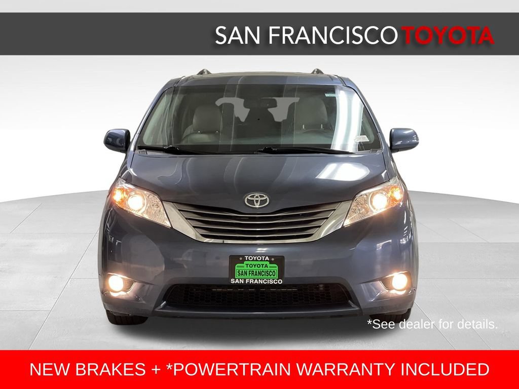Used 2016 Toyota Sienna XLE Premium FWD image 8