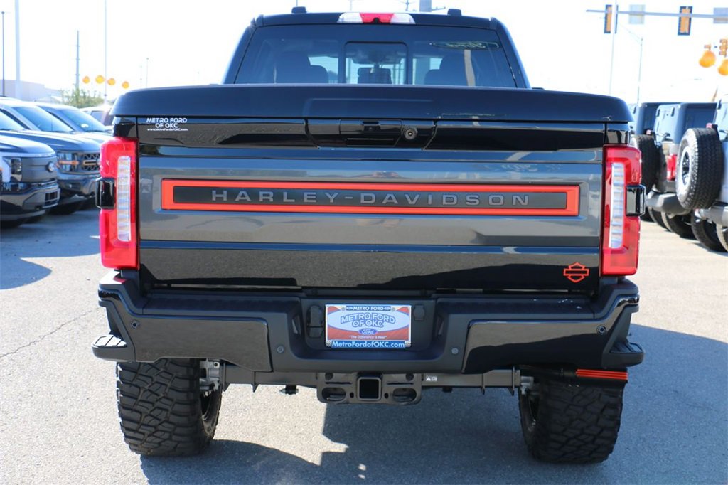 New 2026 Ford F250 Lariat w/ Black Appearance Package image 6