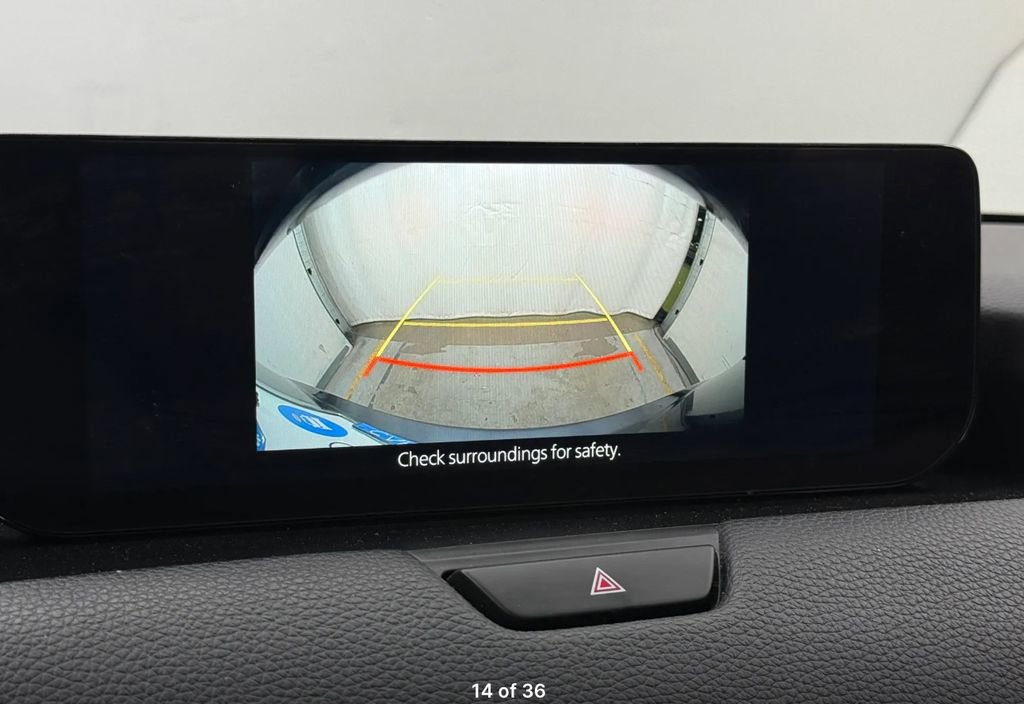 Used 2024 MAZDA CX-90 Plug-In Hybrid w/ Preferred AWD/4WD image 5