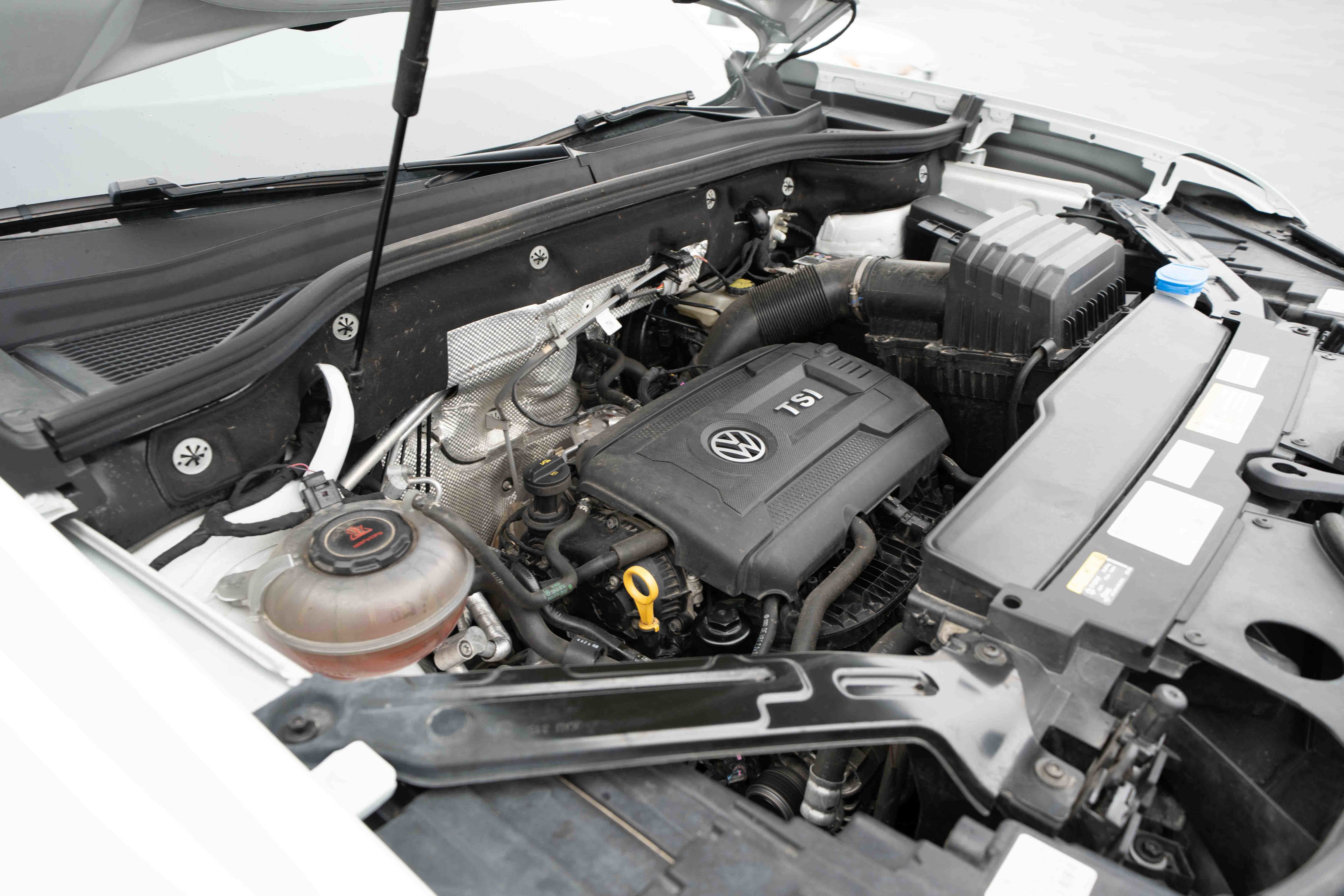 Used 2022 Volkswagen Atlas SEL image 33