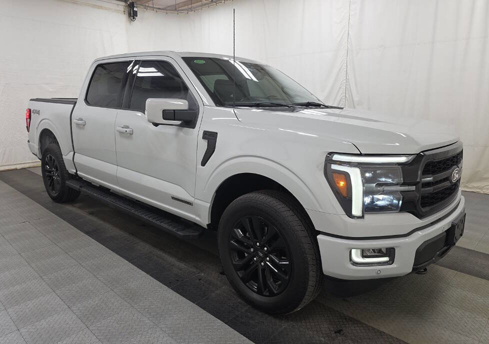 Used 2024 Ford F150 Lariat w/ Equipment Group 502A High image 4