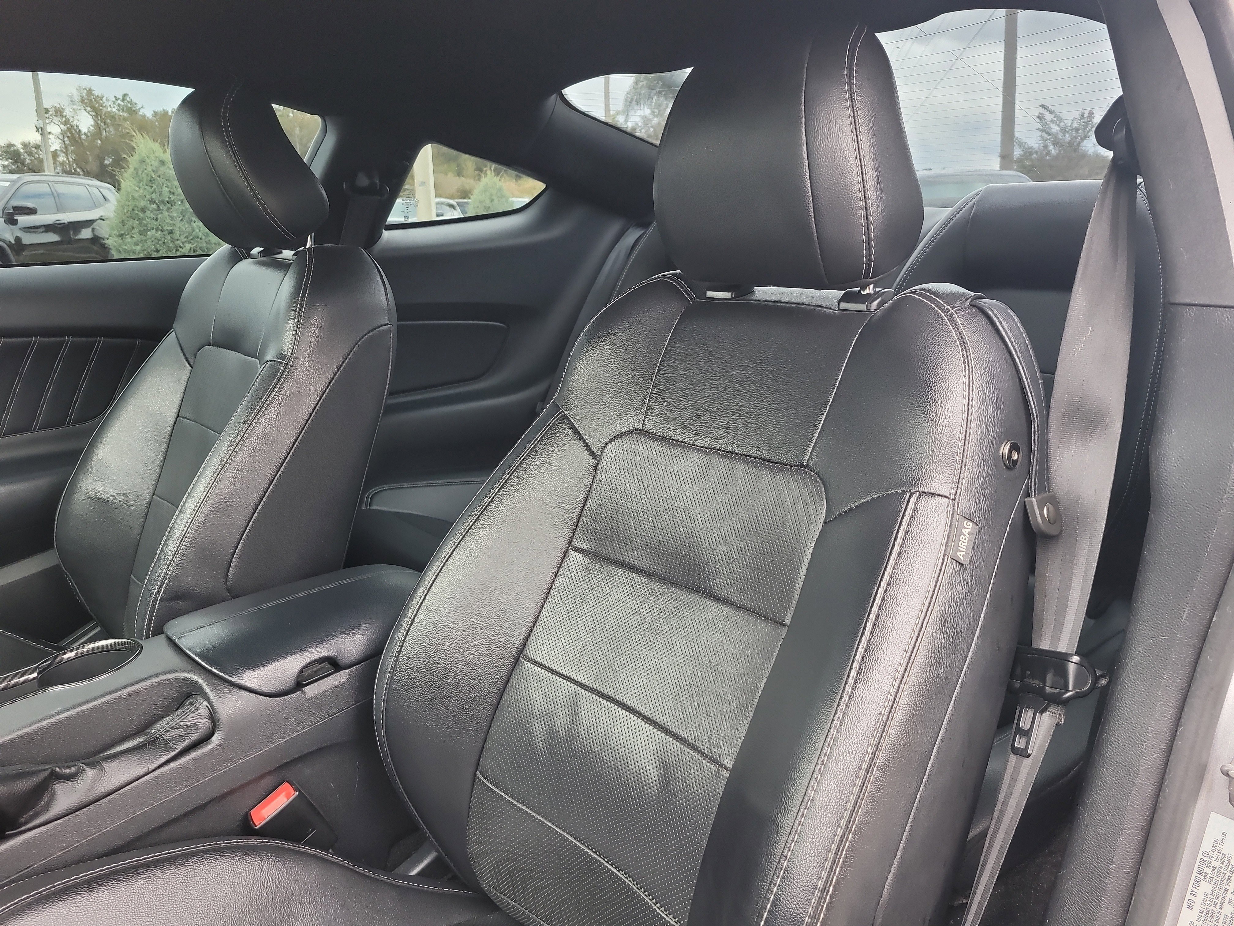 Used 2020 Ford Mustang Premium image 14