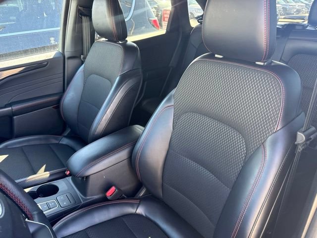 Used 2026 Ford Escape ST-Line FWD image 5