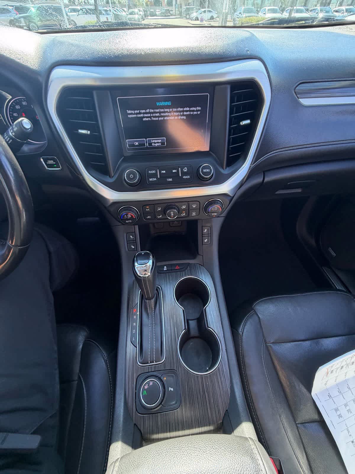 Used 2018 GMC Acadia SLT FWD image 23