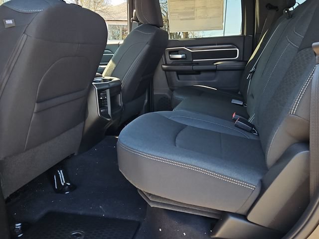 New 2026 RAM 3500 Big Horn AWD/4WD image 11