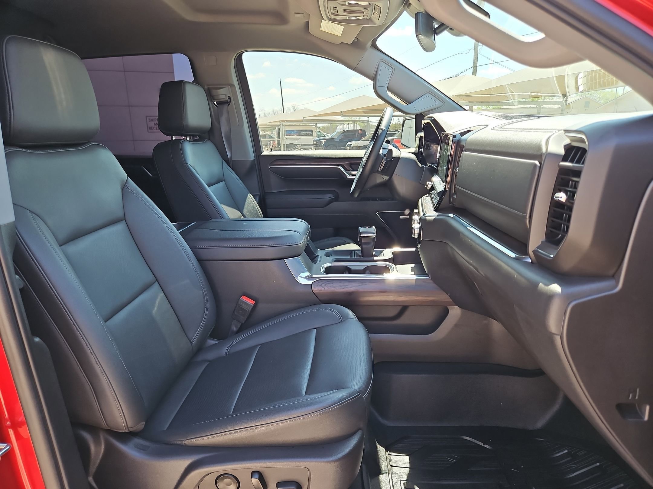 Used 2024 GMC Sierra 1500 SLT RWD image 29