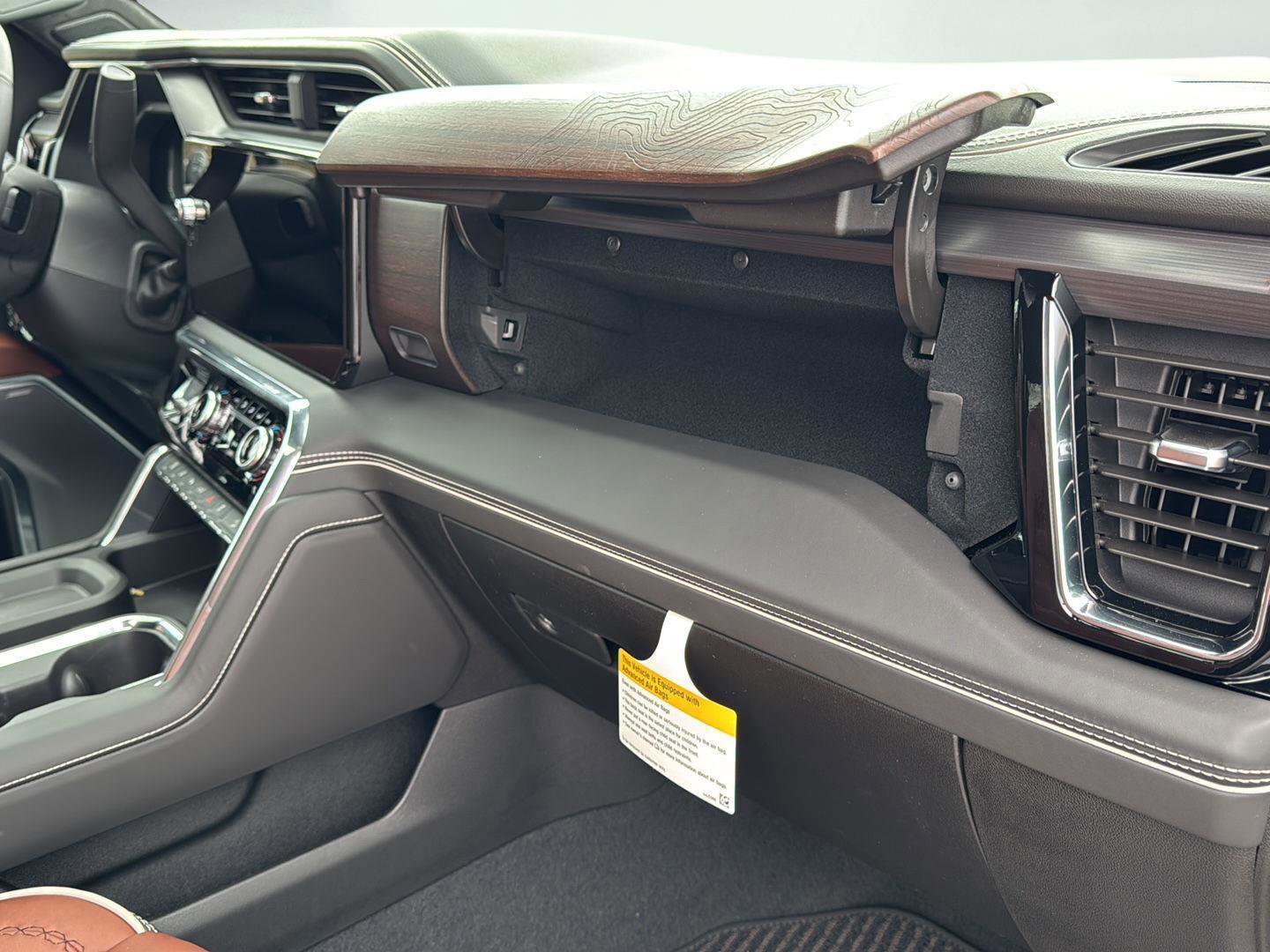 New 2026 GMC Sierra 3500 Denali Ultimate image 32