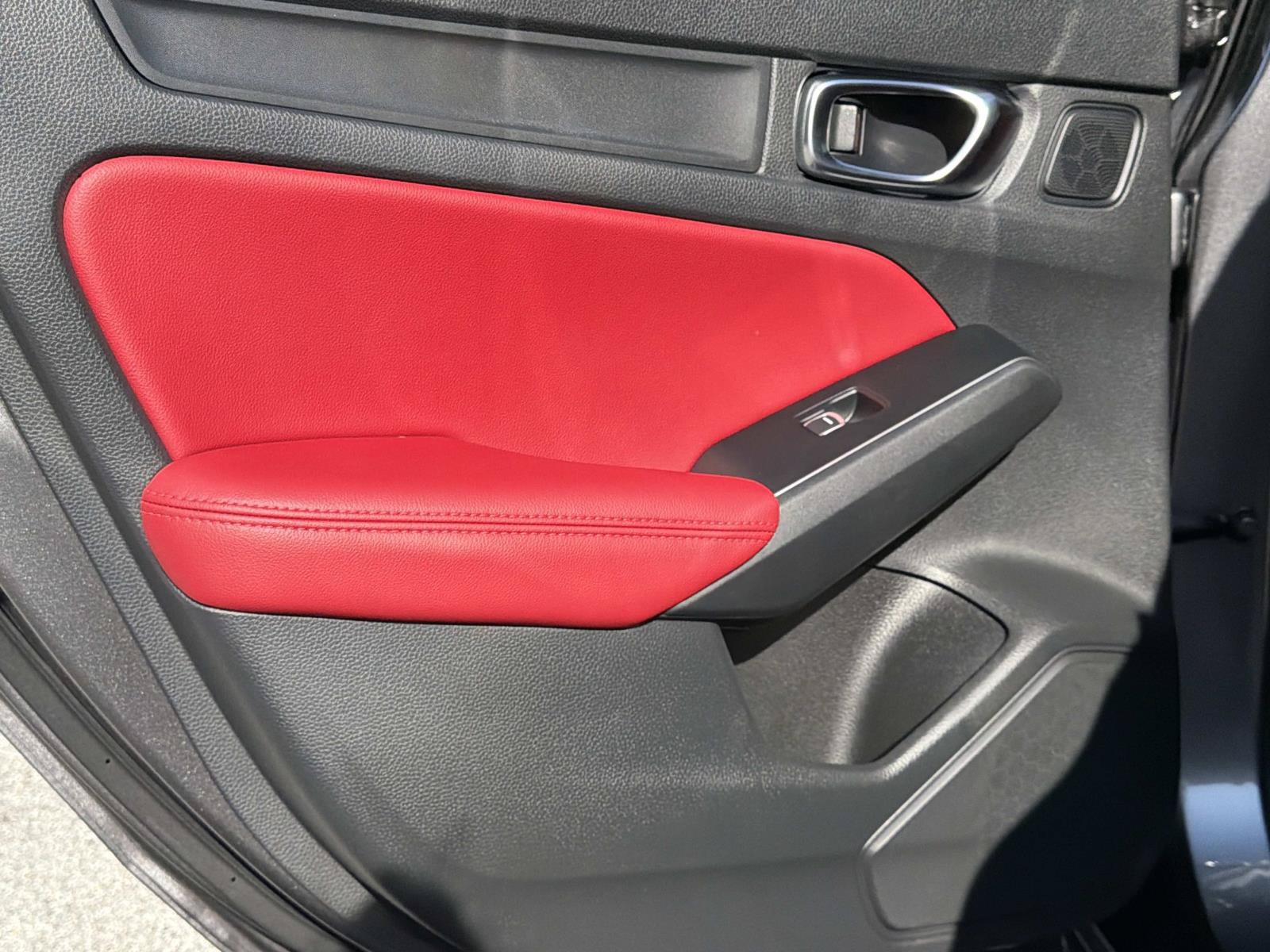 Used 2025 Acura Integra Type S FWD image 11