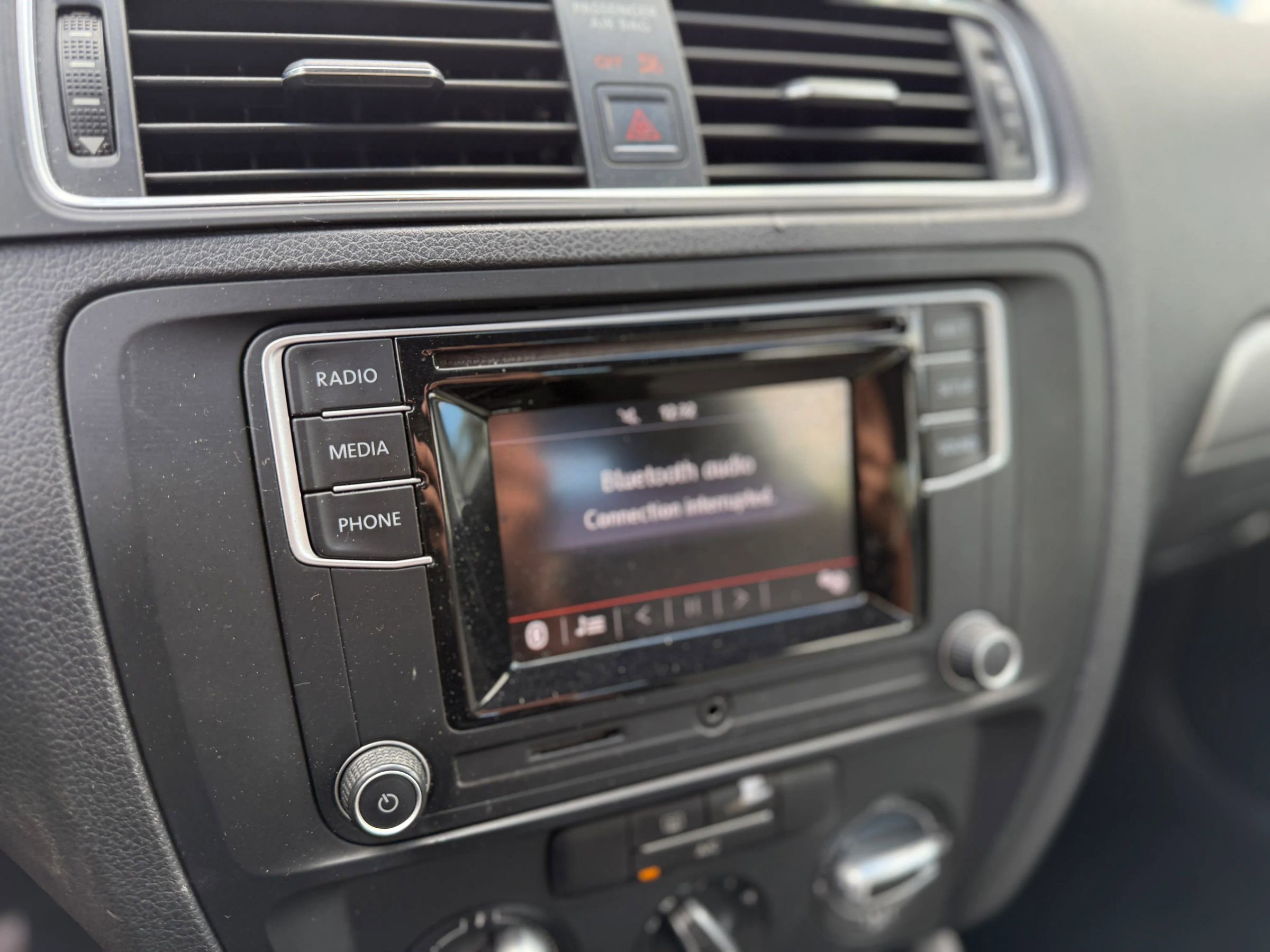 Used 2018 Volkswagen Jetta S image 19