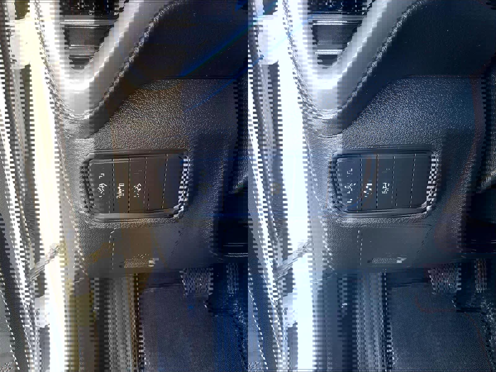 Used 2023 Kia Soul LX w/ LX Technology Package image 26