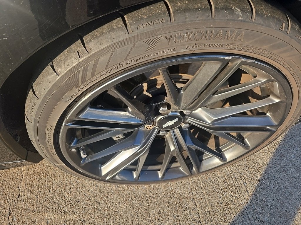 Used 2017 Chevrolet Camaro ZL1 image 8