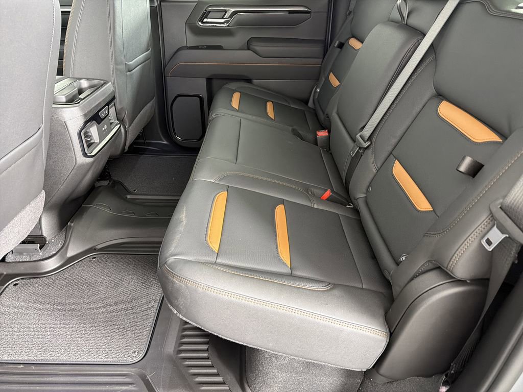 New 2026 GMC Sierra 1500 AT4 w/ AT4 Premium Package image 18