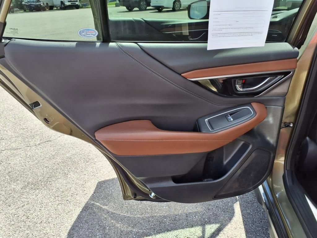 Used 2022 Subaru Outback Touring XT image 38