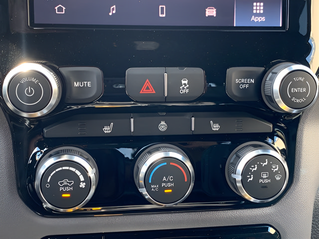 New 2025 RAM 2500 Big Horn AWD/4WD image 30