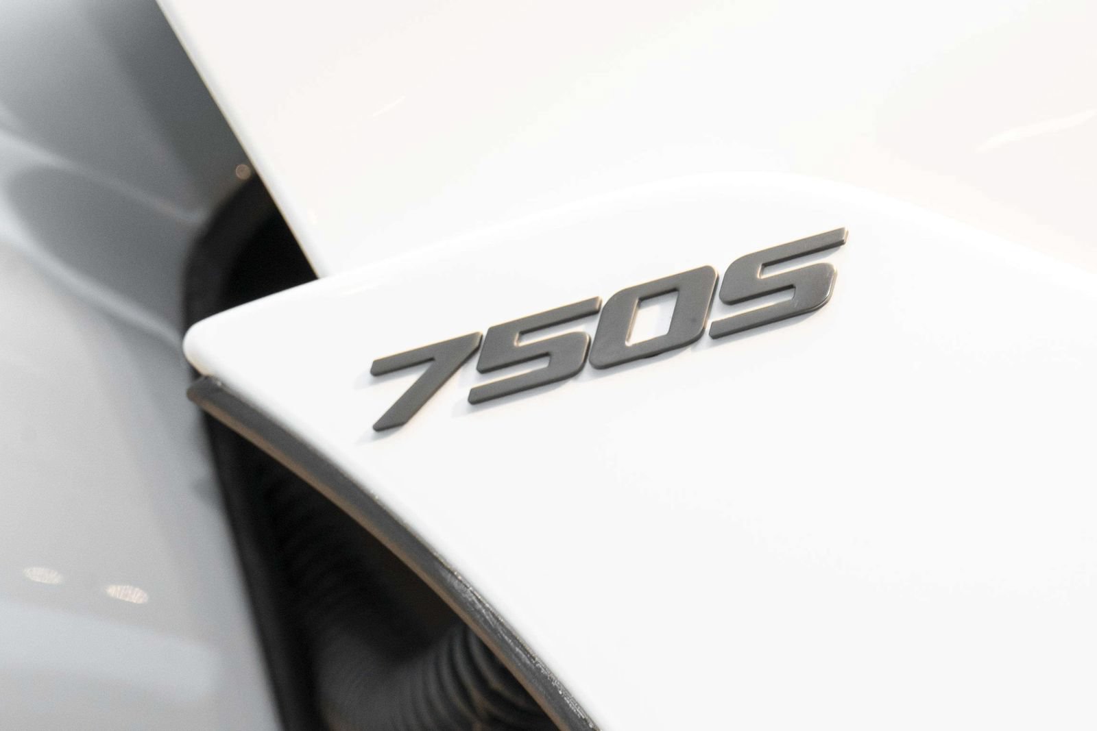 New 2027 McLaren 750S RWD image 12