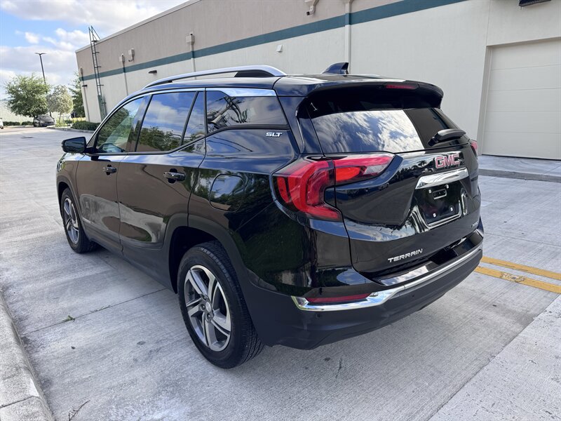 Used 2020 GMC Terrain SLT w/ Preferred Package AWD/4WD image 7