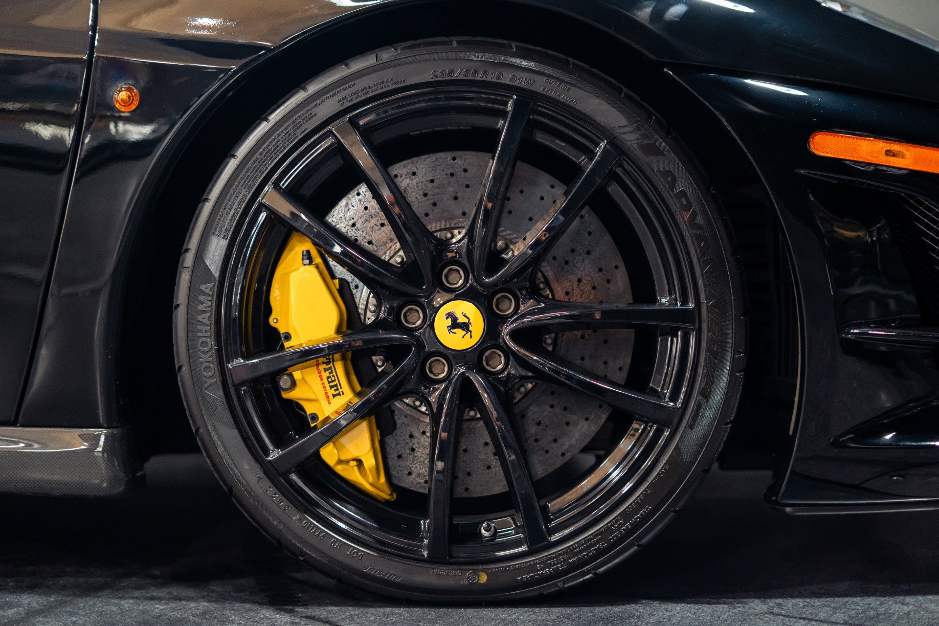 Used 2009 Ferrari F430 Scuderia RWD image 5