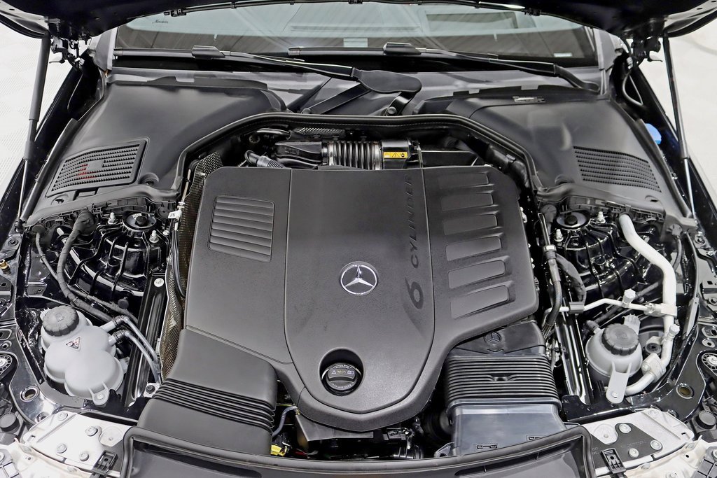 Used 2024 Mercedes-Benz CLE 450 4MATIC Coupe image 40