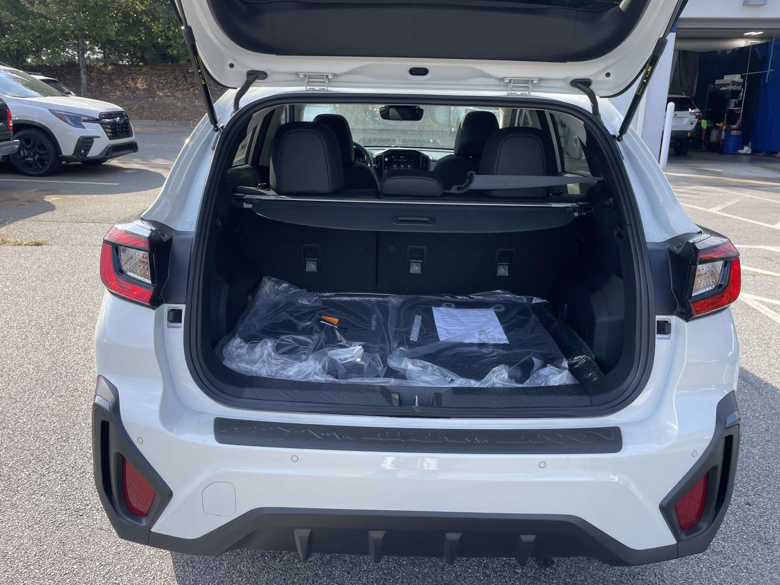 New 2025 Subaru Crosstrek 2.5i Limited w/ Popular Package #4A image 4