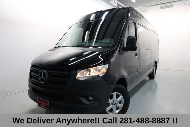 Used 2022 Mercedes-Benz Sprinter 2500 image 3