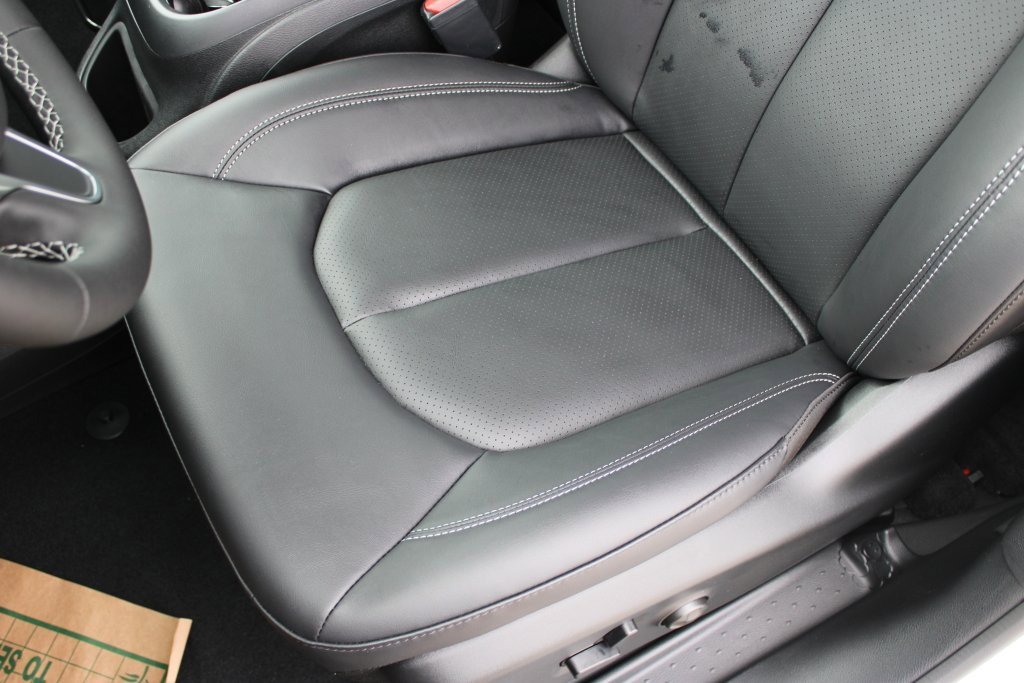 New 2026 Chrysler Pacifica Select image 24