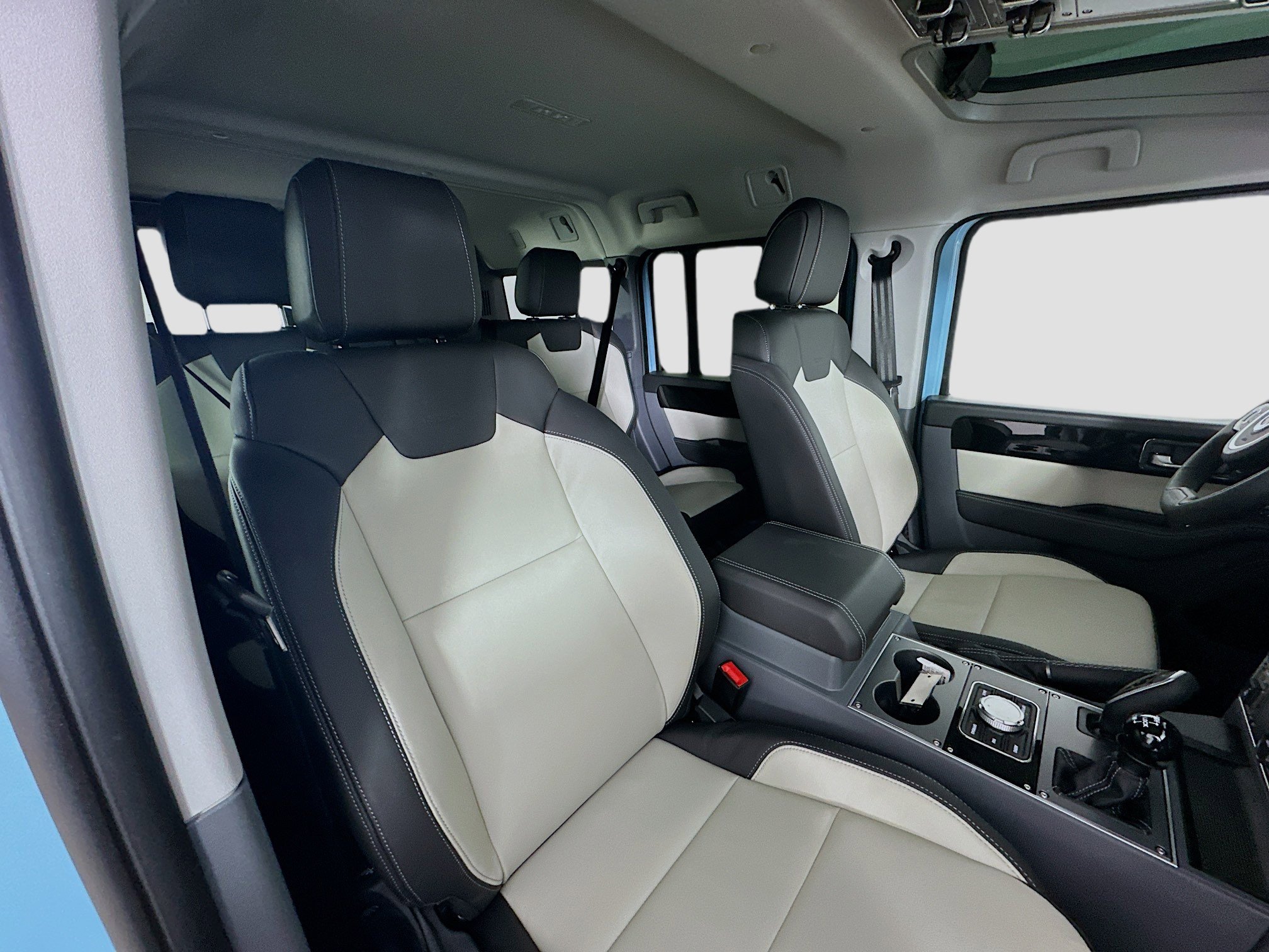 New 2025 INEOS Grenadier Fieldmaster Edition image 48