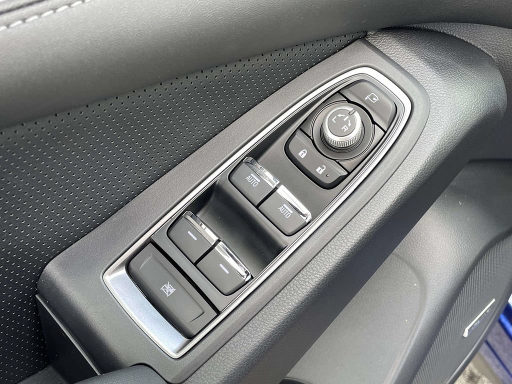 Certified 2026 Subaru Ascent Limited AWD/4WD image 7