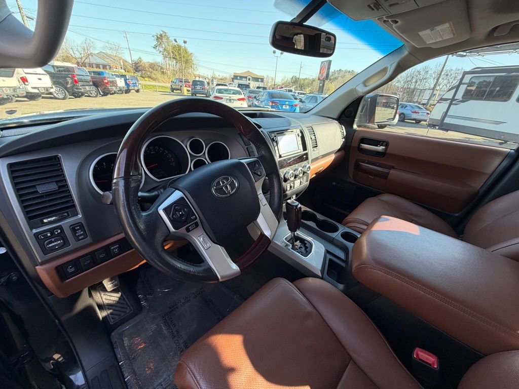 Used 2016 Toyota Sequoia Platinum image 10