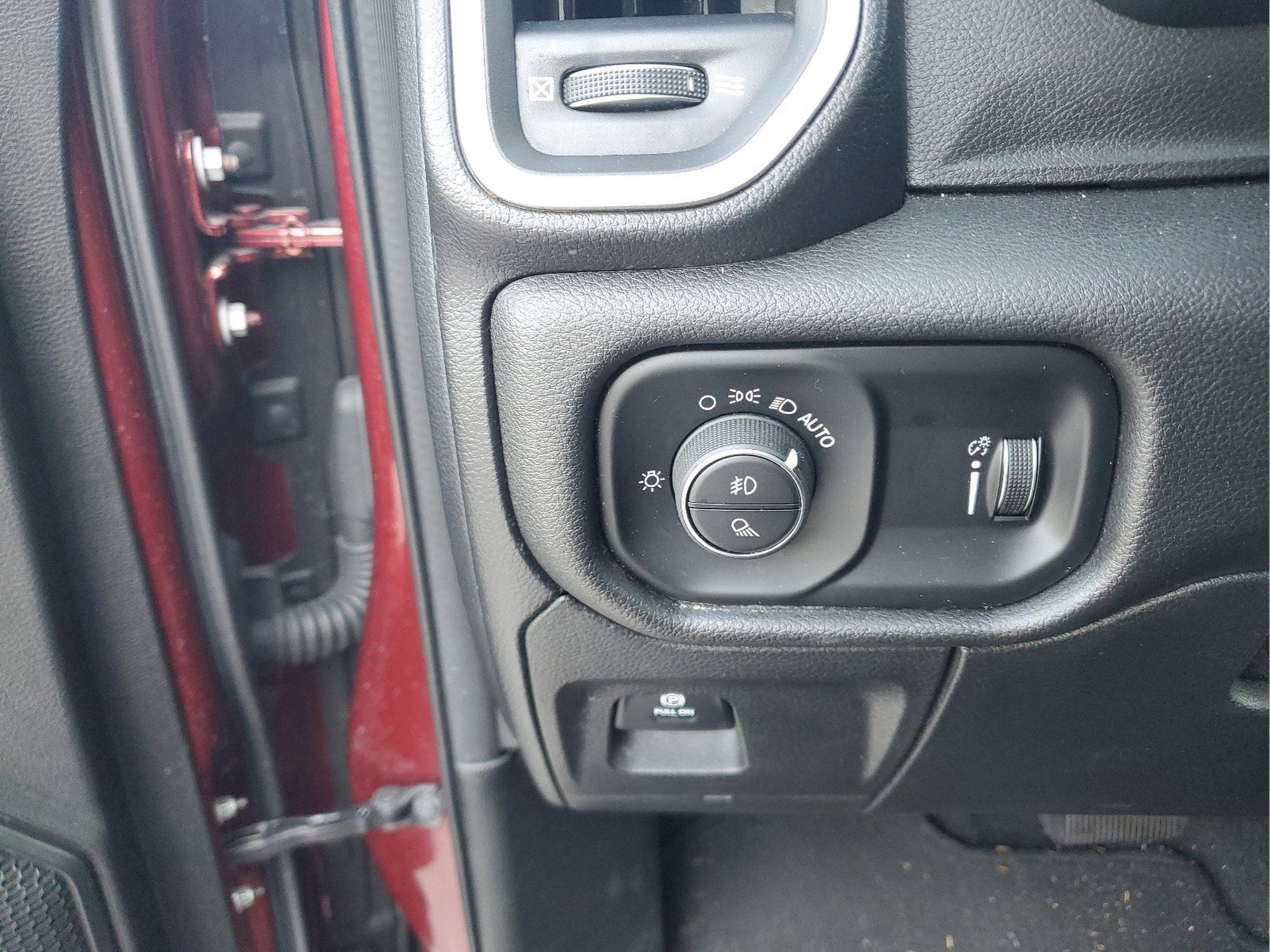 Used 2020 RAM 1500 Big Horn AWD/4WD image 46