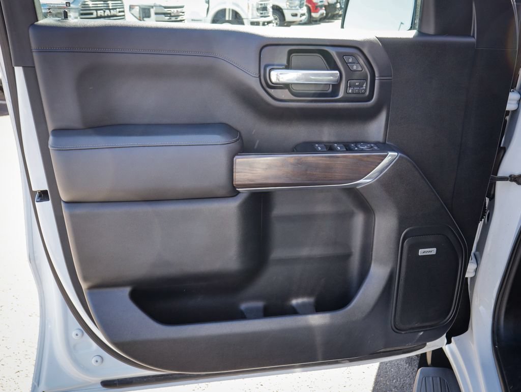 Used 2019 GMC Sierra 1500 SLT w/ SLT Premium Plus Package AWD/4WD image 15