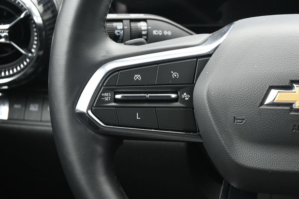 Used 2025 Chevrolet Equinox LT AWD/4WD image 21
