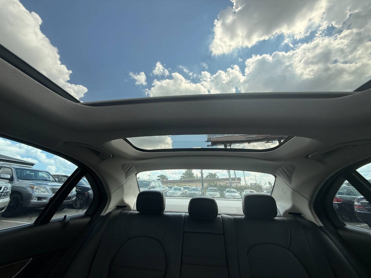 Used 2017 Mercedes-Benz C 300 Sedan image 58