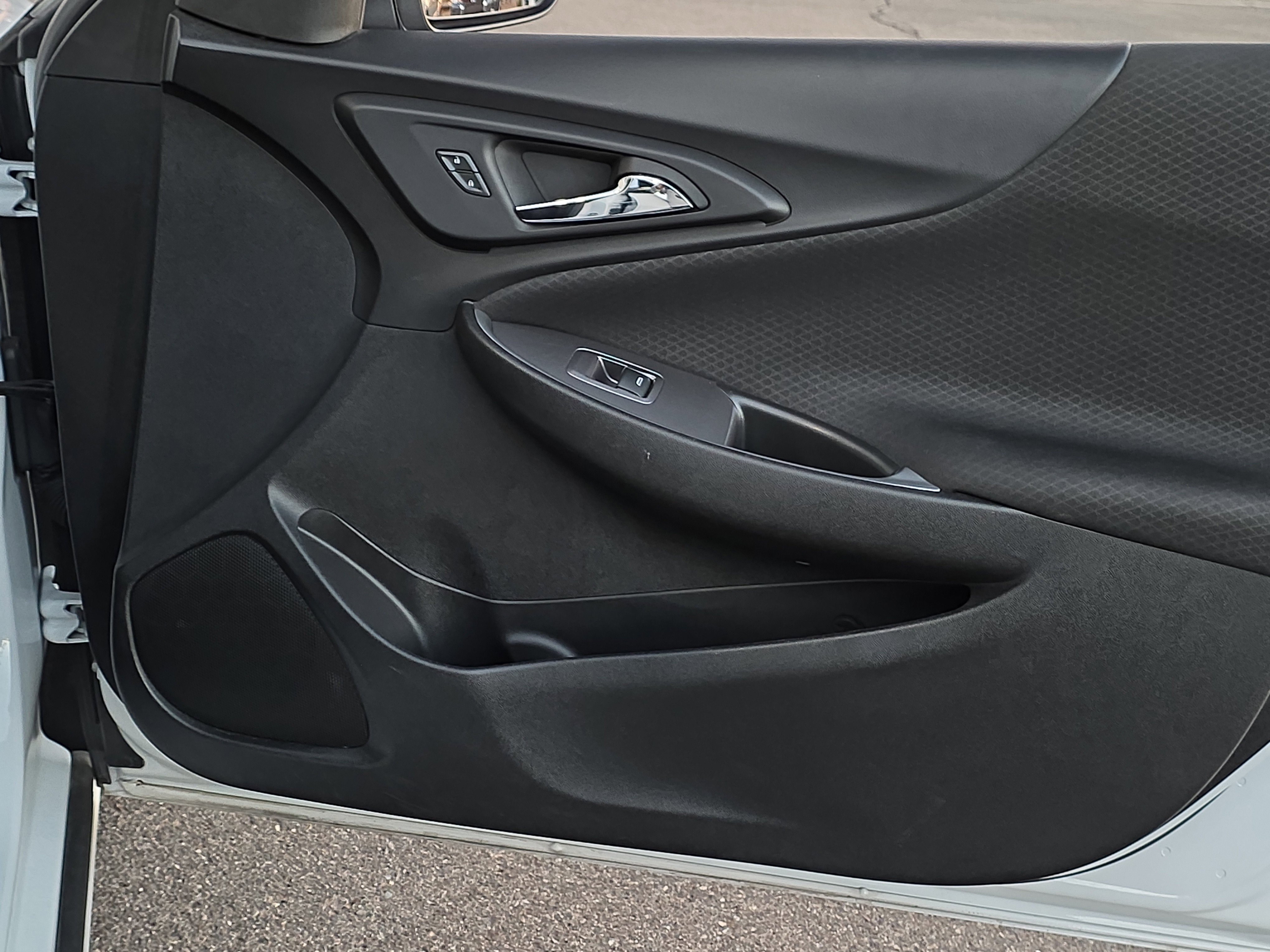 Used 2024 Chevrolet Malibu LT image 28