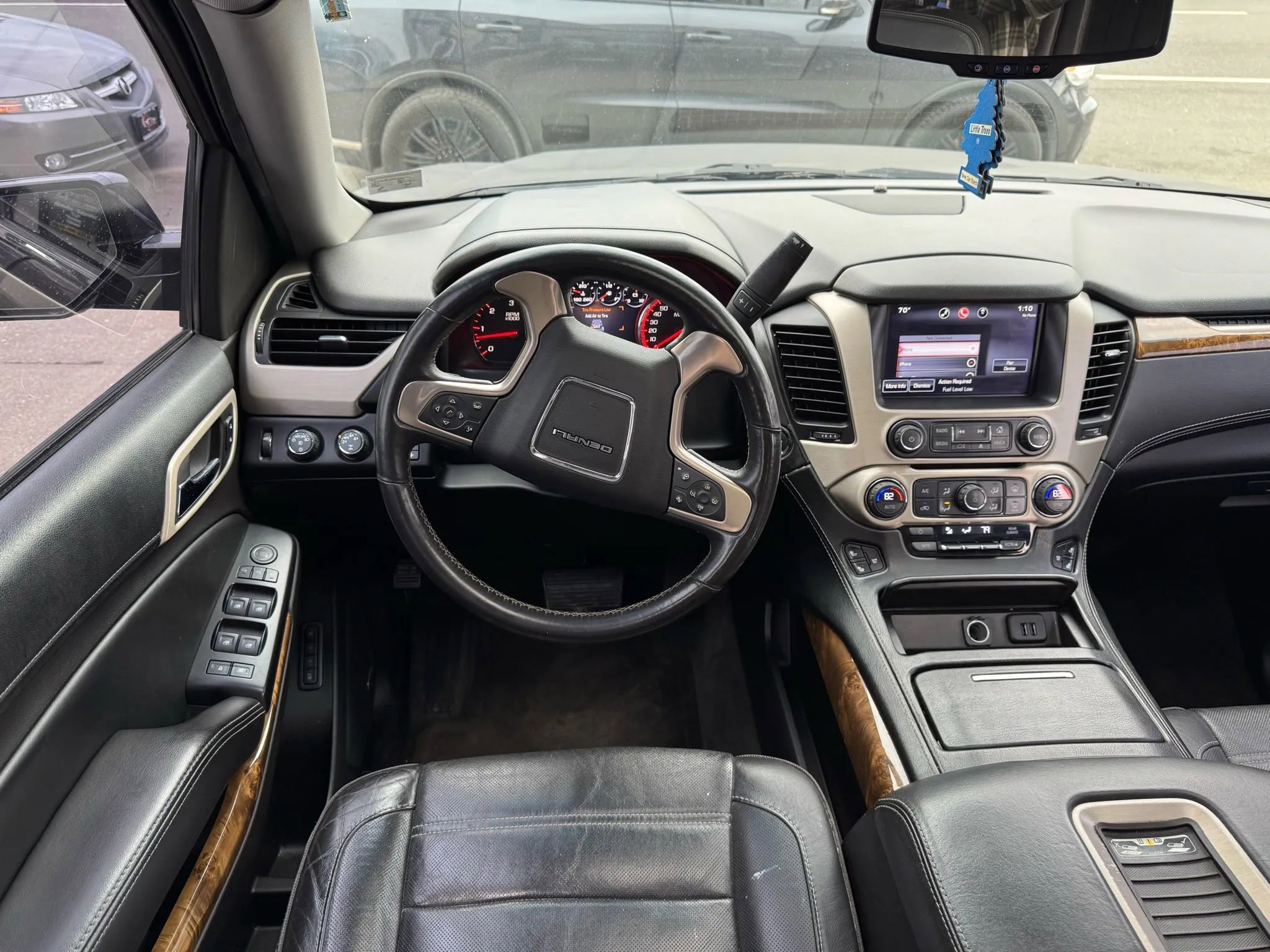 Used 2015 GMC Yukon Denali w/ Open Road Package image 35