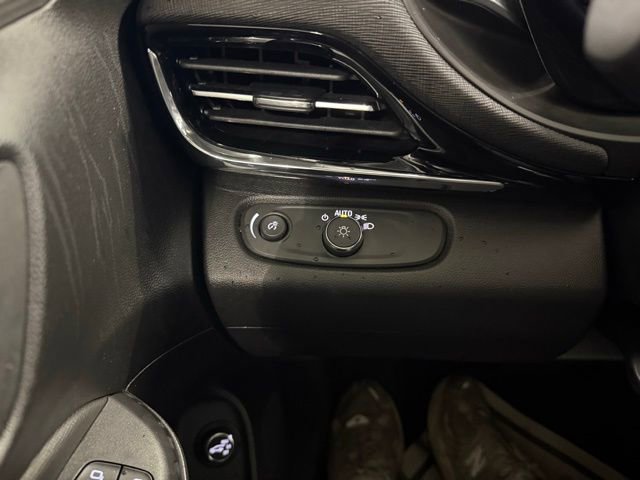 Certified 2024 Buick Envista Avenir image 16