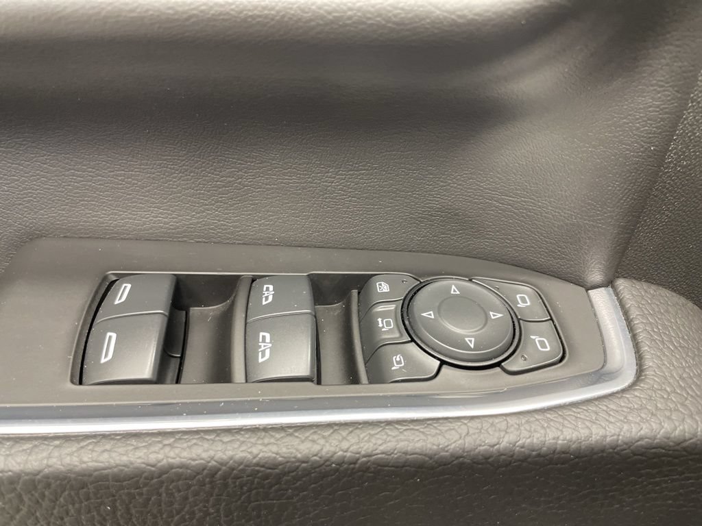 Used 2024 GMC Sierra 3500 Denali AWD/4WD image 32