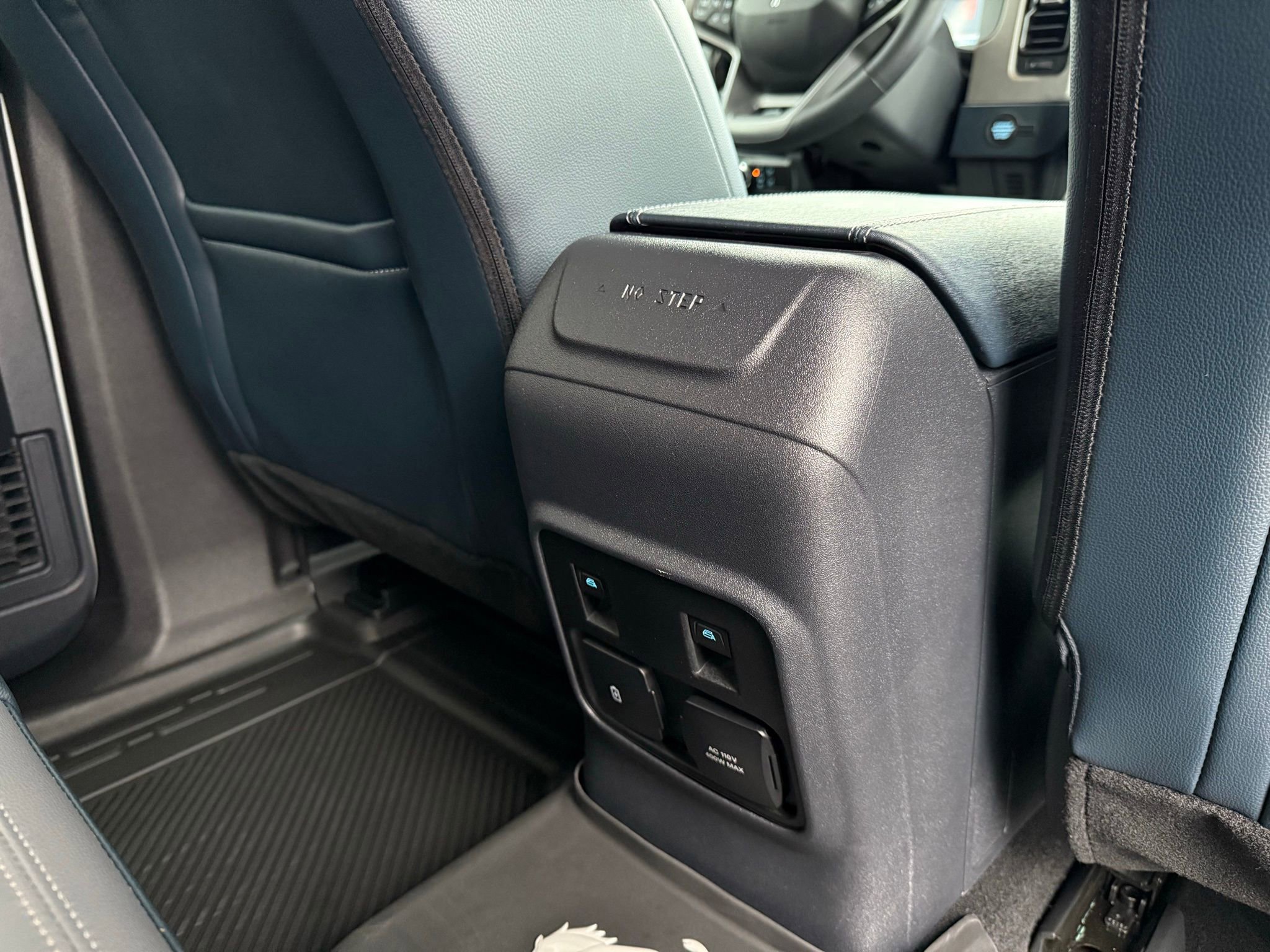 Used 2024 Ford Bronco Outer Banks image 39