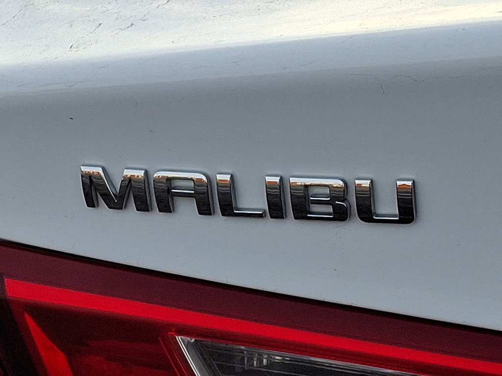 Used 2024 Chevrolet Malibu LT image 17
