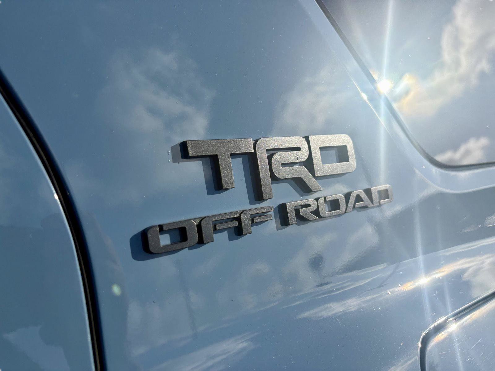 Used 2025 Toyota 4Runner TRD Off-Road Premium w/ Tow Technology Package AWD/4WD image 10