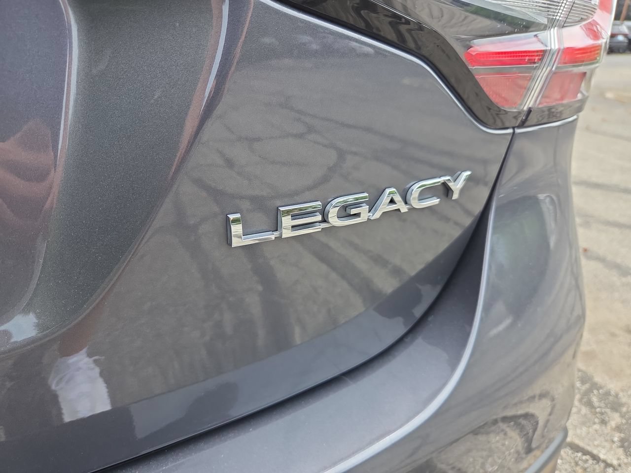 Certified 2025 Subaru Legacy Premium AWD/4WD image 25