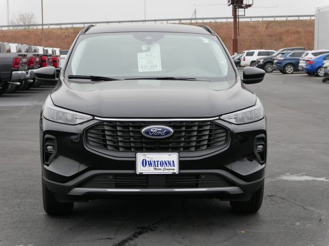 New 2026 Ford Escape SE FWD image 2