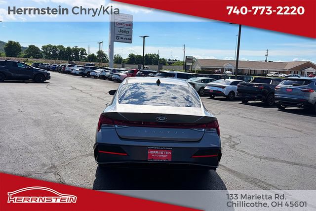 Used 2024 Hyundai Elantra SEL w/ Convenience Package FWD image 29