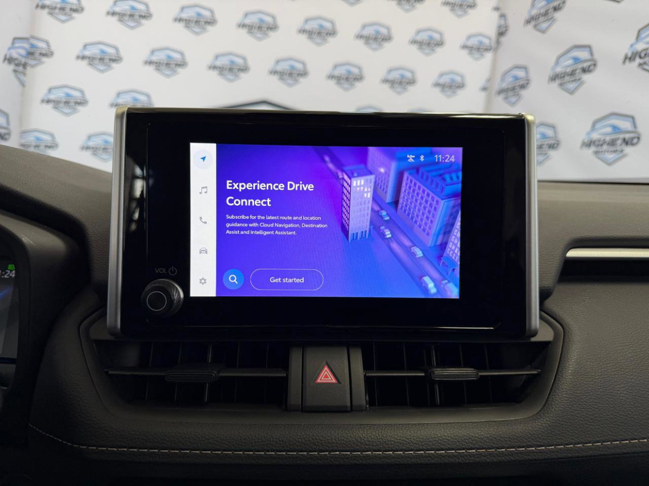 Used 2025 Toyota RAV4 XLE image 38