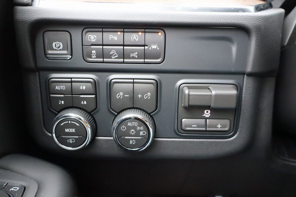 New 2026 Chevrolet Tahoe High Country image 14