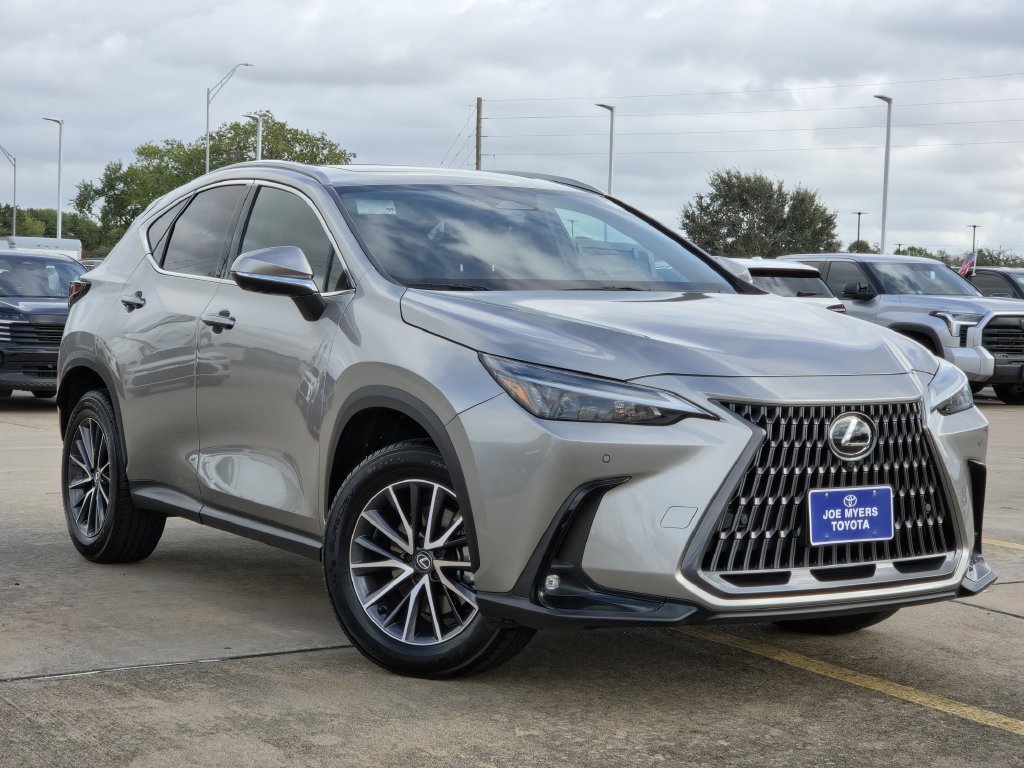 Used 2024 Lexus NX 350 AWD w/ Vision Package image 2