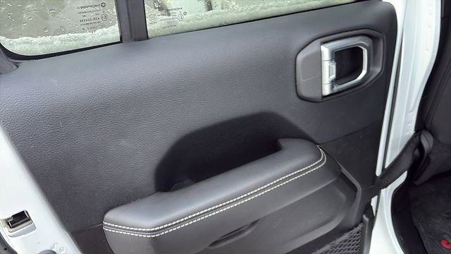 Used 2019 Jeep Wrangler Unlimited Sahara image 22